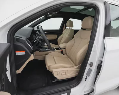 Audi Q5 45 TFSI Quattro S Line 2024 | Full Option | Original Paint | AED 2,448 / Monthly-7