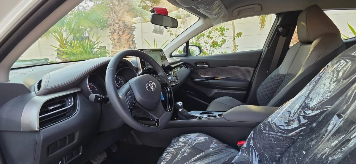 2023-Toyota C-HR VX Hybrid-Brand New-Bank Finance Available-9-9