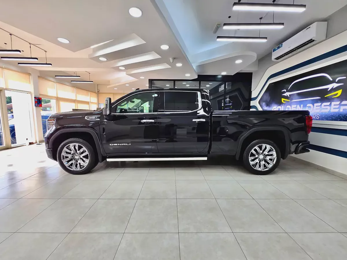 2026 GMC Sierra Denali 1500 Duramax Diesel-2-2