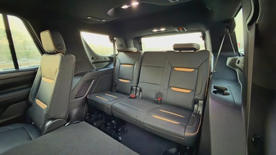 2022 GMC Yukon AT4 6.2l V8, GCC Specifications-13