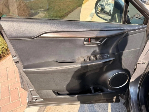 Lexus NX300 PREMIER Lexus NX 4X4