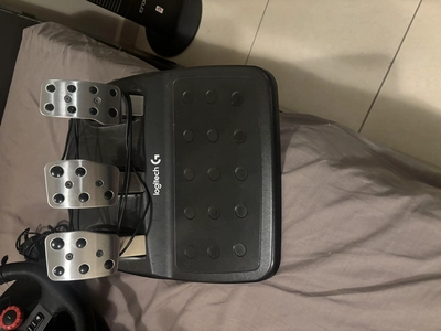 Logitech G29 Racing Wheel-0