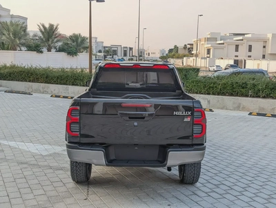 TOYOTA HILUX 2021 FACELIFTED 2025 GR SPORT GCC IN EXCELLENT CONDITION-18