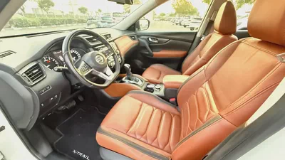 2018 Nissan X-Trail SL top option Gcc specs , excellent condition-8
