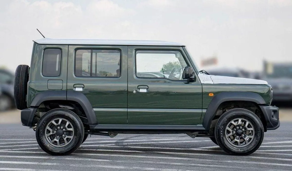 Suzuki Jimny GL 1.5L GLX (A/T)-4-0