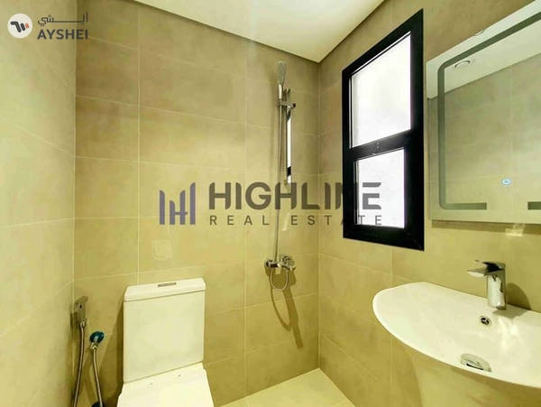Exclusive 4-Bedroom Luxury Villa Near the Beach