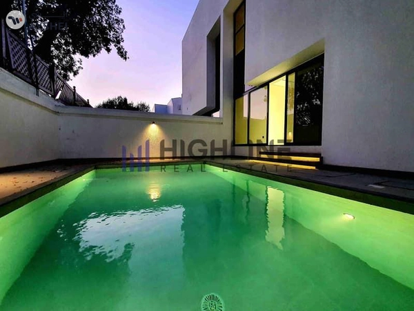 Exclusive 4-Bedroom Luxury Villa Near the Beach