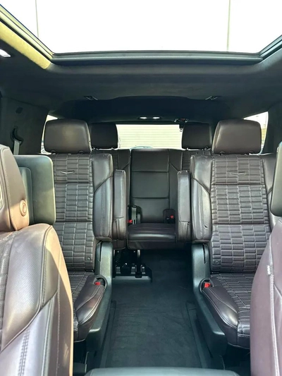 2022 Cadillac Escalade Platinum | GCC Specs full optiono original paint Under warranty Mileage-5