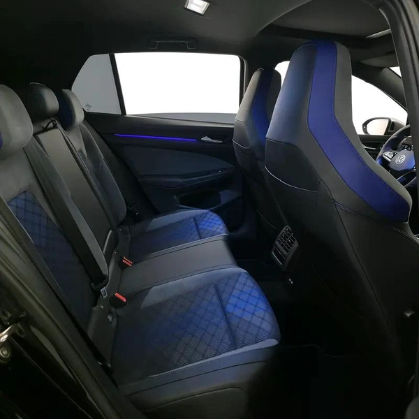 Volkswagen Golf R Performance Edition 2024 | GCC Specs | Brand New