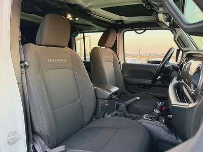 (2021) JEEP WRANGLER //SAHARA// GCC FULL OPTION -ORIGINAL PAINT--15