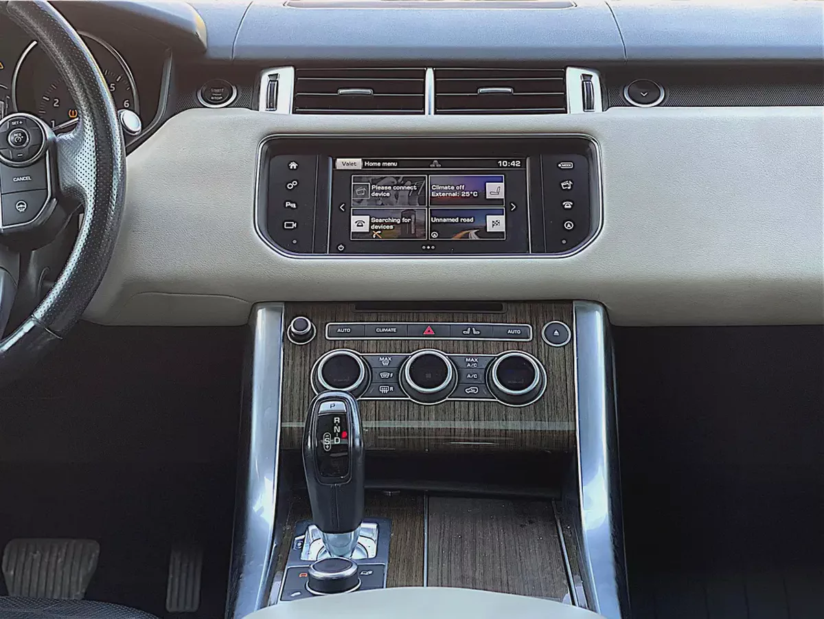 AED 1,620 EMI PM | RANGE ROVER SPORT | HSE | WELL MAINTAINED-9-9