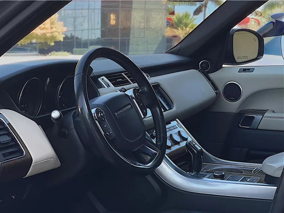 AED 1,620 EMI PM | RANGE ROVER SPORT | HSE | WELL MAINTAINED-11-11