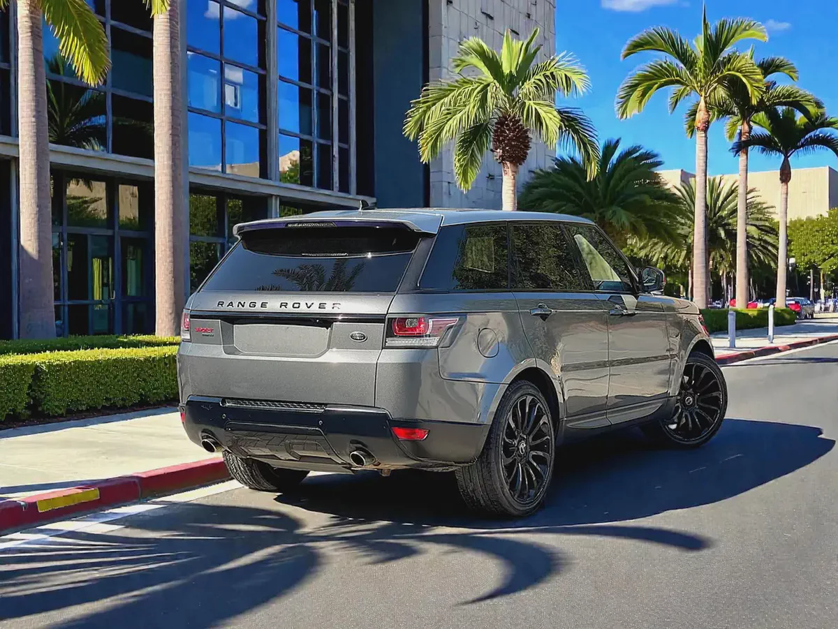 AED 1,620 EMI PM | RANGE ROVER SPORT | HSE | WELL MAINTAINED-4-4