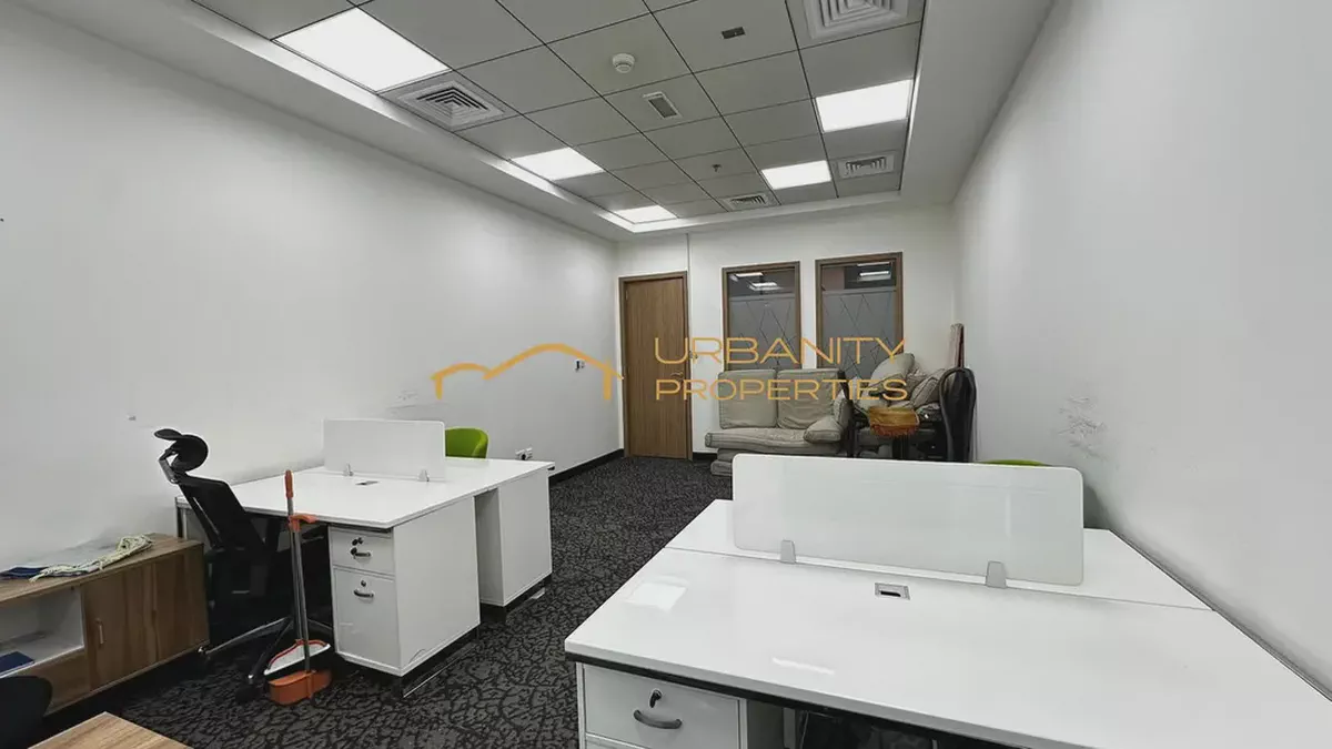 Move-In Ready Office Unit in Business Center | 242 sq ft | Bay Square Bldg 7, Business Bay-2-2