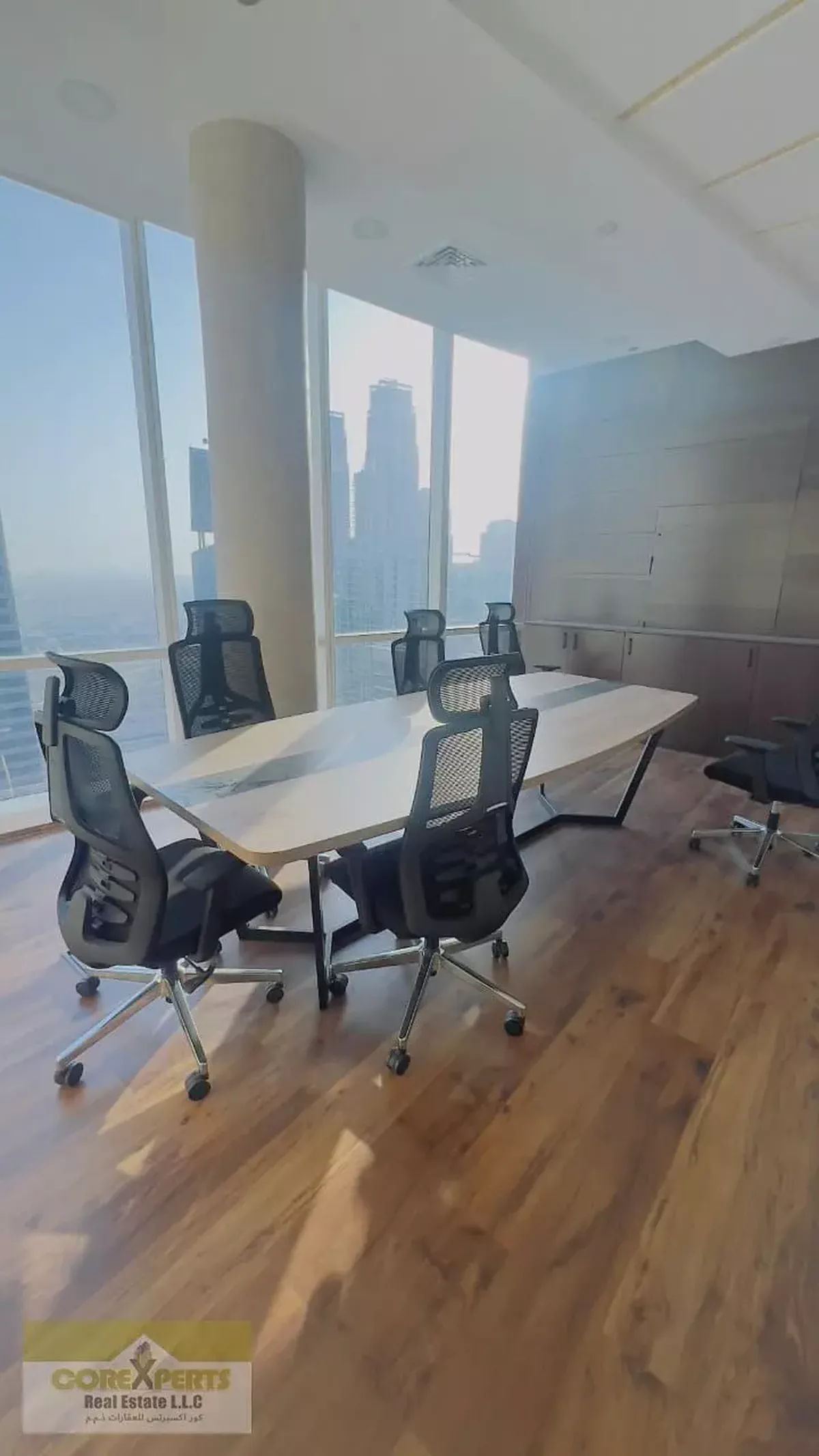 Move-In Ready Office Unit in Business Center | 242 sq ft | Bay Square Bldg 7, Business Bay-3-3