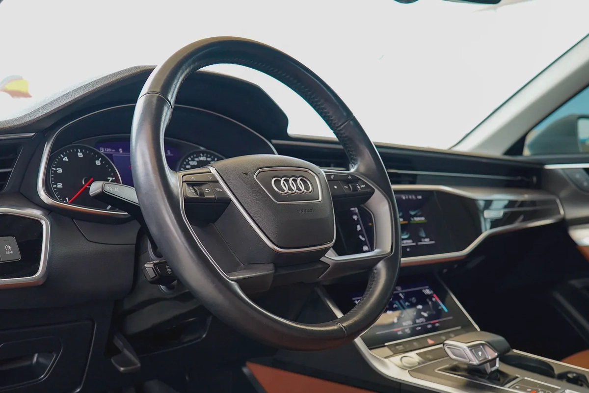 Audi A6 2020-15-15