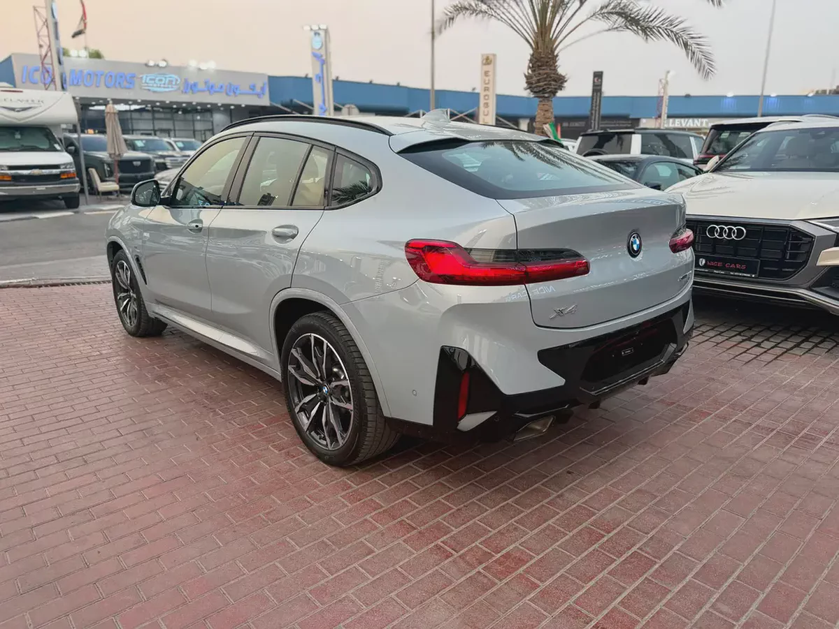 2025. BMW X4. M package. Gcc spec-3-3