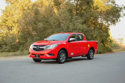 Mazda BT-50 | Double Cabin 4X2 | Manual | GCC Specs | Ref#M99655-0