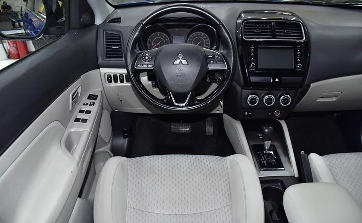 Mitsubishi ASX 4WD ( 2019 Model ) in Blue Color GCC Specs-6-6
