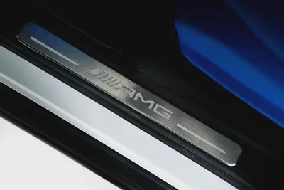 Mercedes Benz G63 AMG-2025 Facelift-Dual Tone Color-Blue Interior Leather Upgrade- Carbon Fiber-14