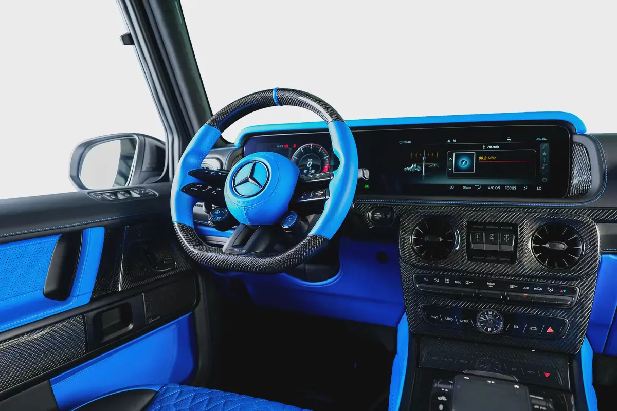 Mercedes Benz G63 AMG-2025 Facelift-Dual Tone Color-Blue Interior Leather Upgrade- Carbon Fiber-11-11