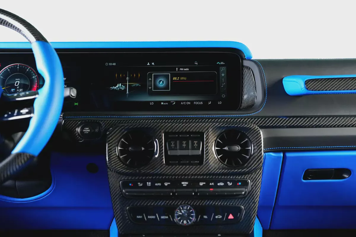 Mercedes Benz G63 AMG-2025 Facelift-Dual Tone Color-Blue Interior Leather Upgrade- Carbon Fiber-13-13