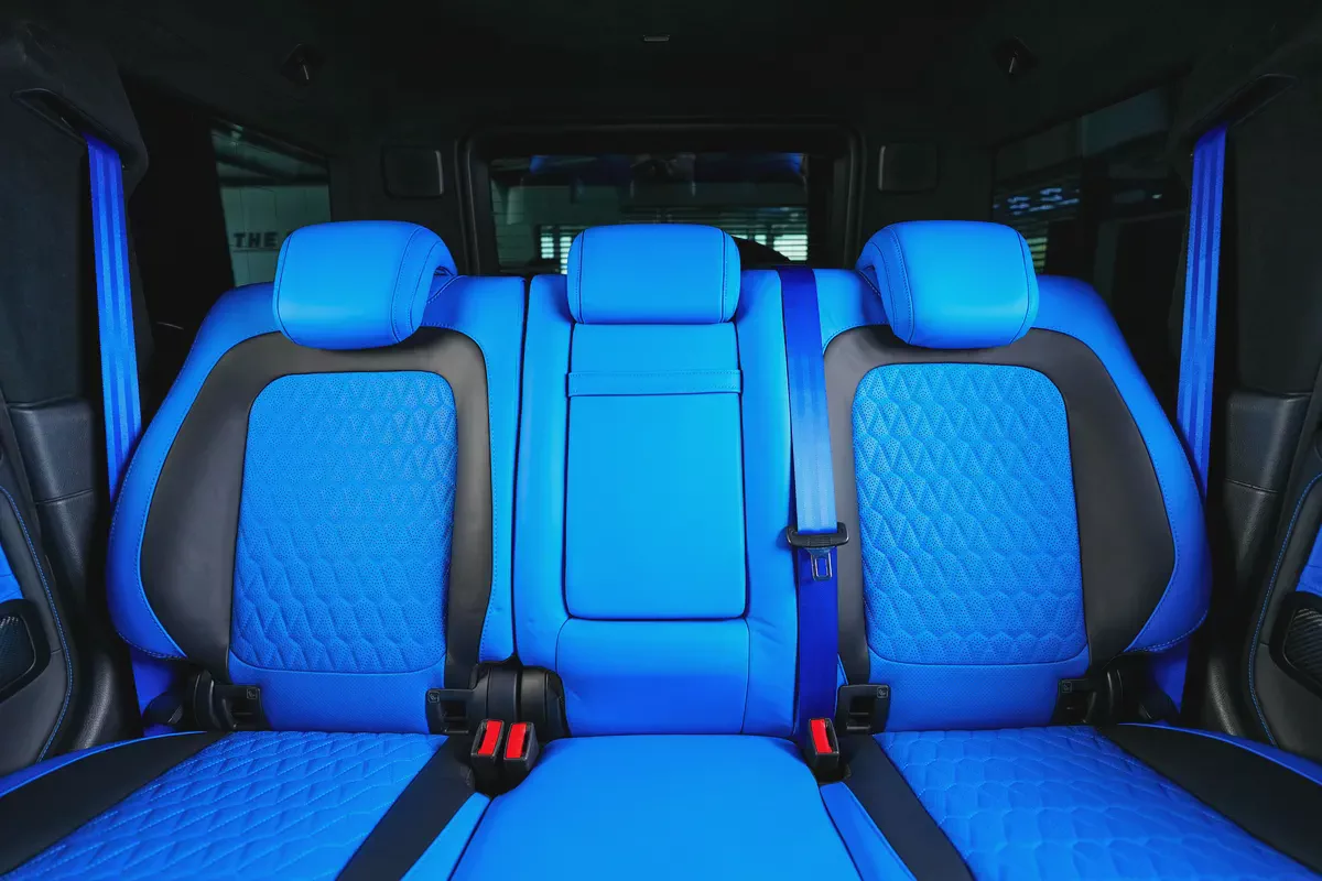 Mercedes Benz G63 AMG-2025 Facelift-Dual Tone Color-Blue Interior Leather Upgrade- Carbon Fiber-19-19