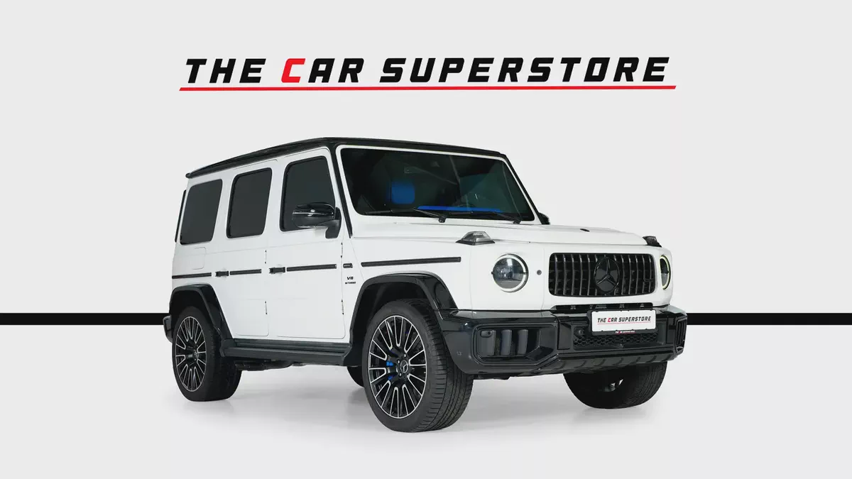Mercedes Benz G63 AMG-2025 Facelift-Dual Tone Color-Blue Interior Leather Upgrade- Carbon Fiber-1-1