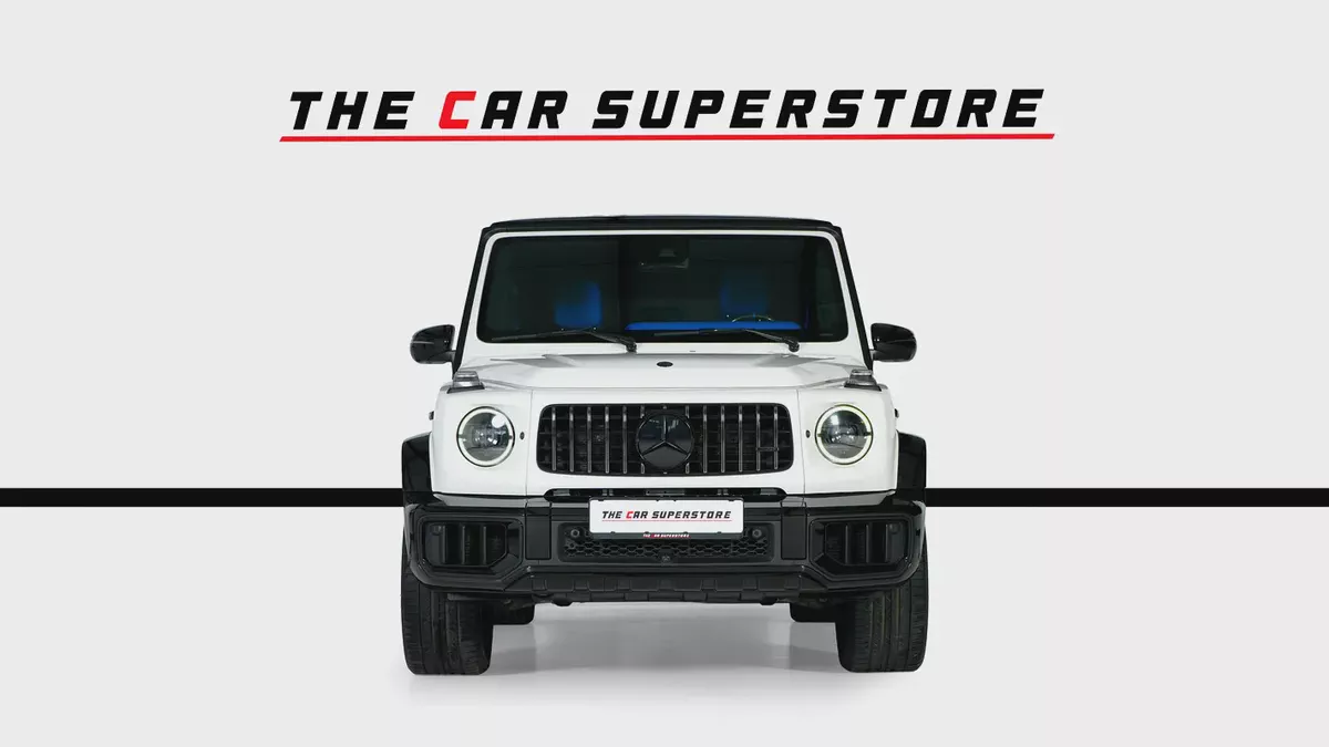 Mercedes Benz G63 AMG-2025 Facelift-Dual Tone Color-Blue Interior Leather Upgrade- Carbon Fiber-2-2