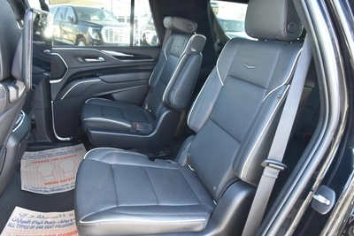 CADILLAC ESCALADE LUXURY 2023 | BLACK-13