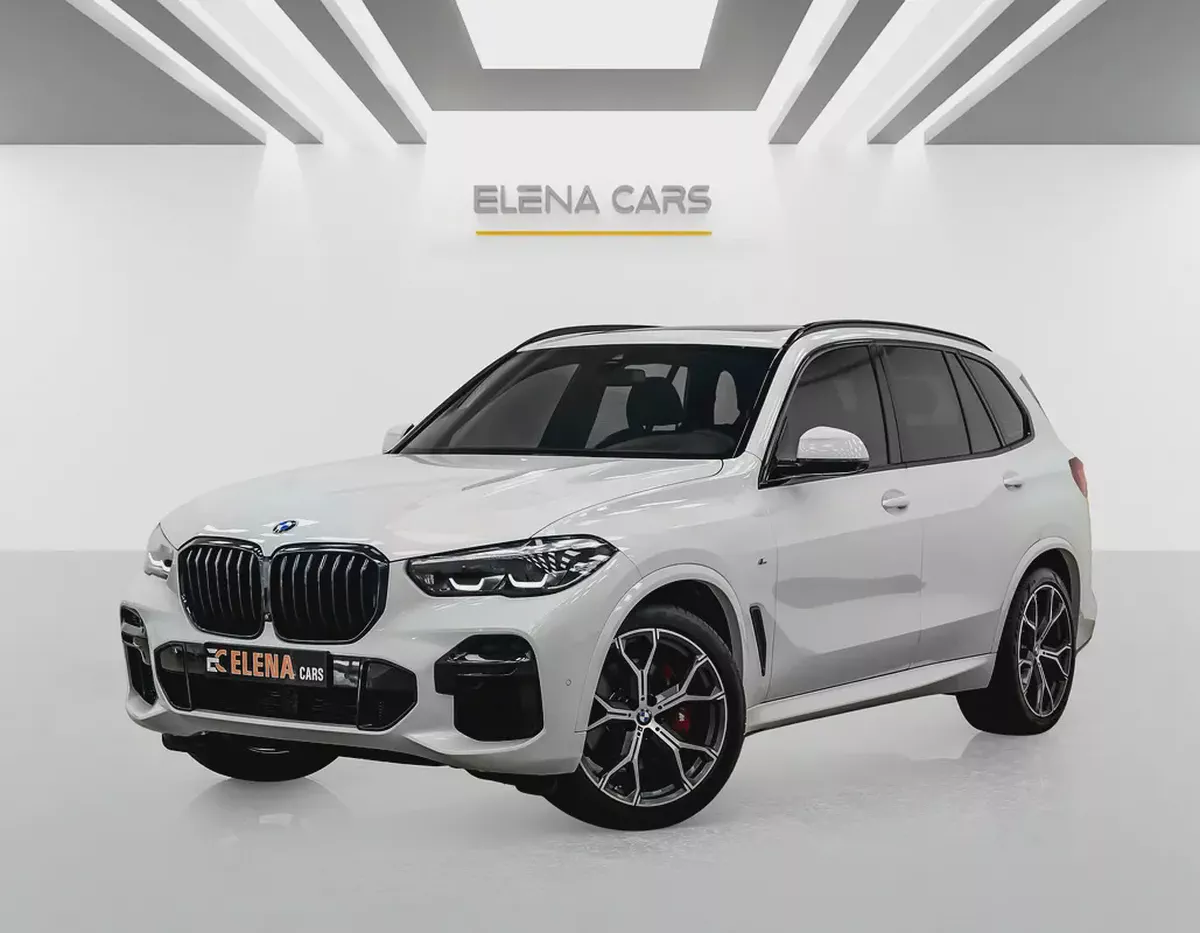 BMW X5 xDrive40i M Sport - 2023 - GCC - AGMC WARRANTY AND SERVICE CONTRACT - 45,000 km