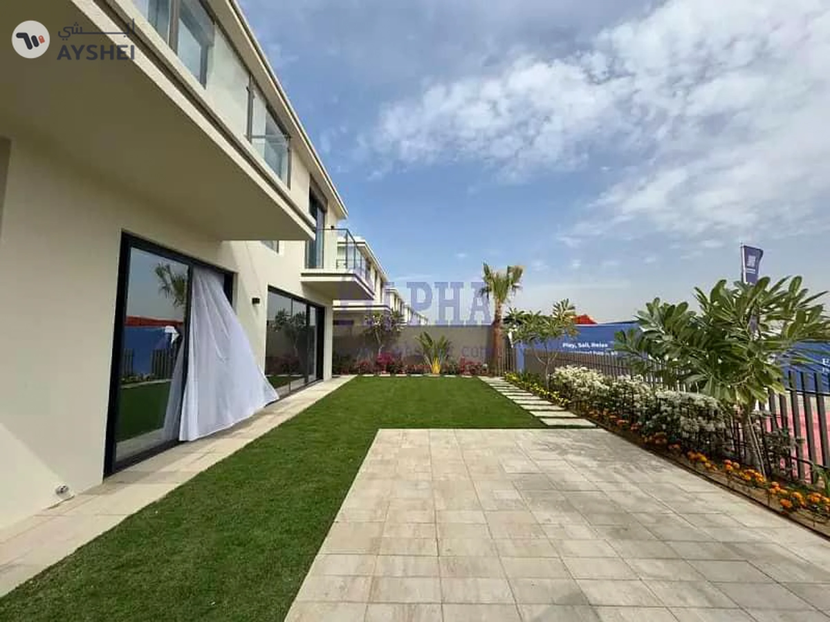 Falcon Island, Al Hamra Village, Ras Al Khaimah
