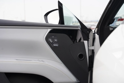 2025 AVATR 11 ULTRA LONG RANG 1-Motor SUV 0km-4