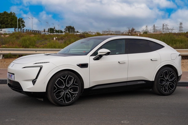 2025 AVATR 11 ULTRA LONG RANG 1-Motor SUV 0km