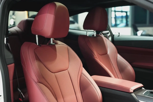 BMW 4-Series 430i M Sport 2025 GCC Specs - Like New!