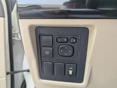 Toyota Prado VXR 2018 Full Option-V6 4.0L-GCC specs-Well Maintained-13