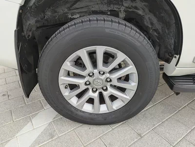 Toyota Prado VXR 2018 Full Option-V6 4.0L-GCC specs-Well Maintained-16