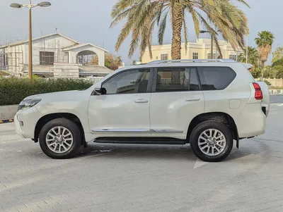 Toyota Prado VXR 2018 Full Option-V6 4.0L-GCC specs-Well Maintained-2