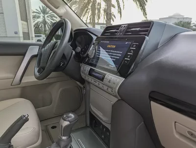 Toyota Prado VXR 2018 Full Option-V6 4.0L-GCC specs-Well Maintained-7