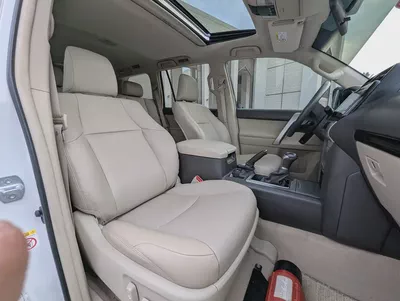 Toyota Prado VXR 2018 Full Option-V6 4.0L-GCC specs-Well Maintained-8