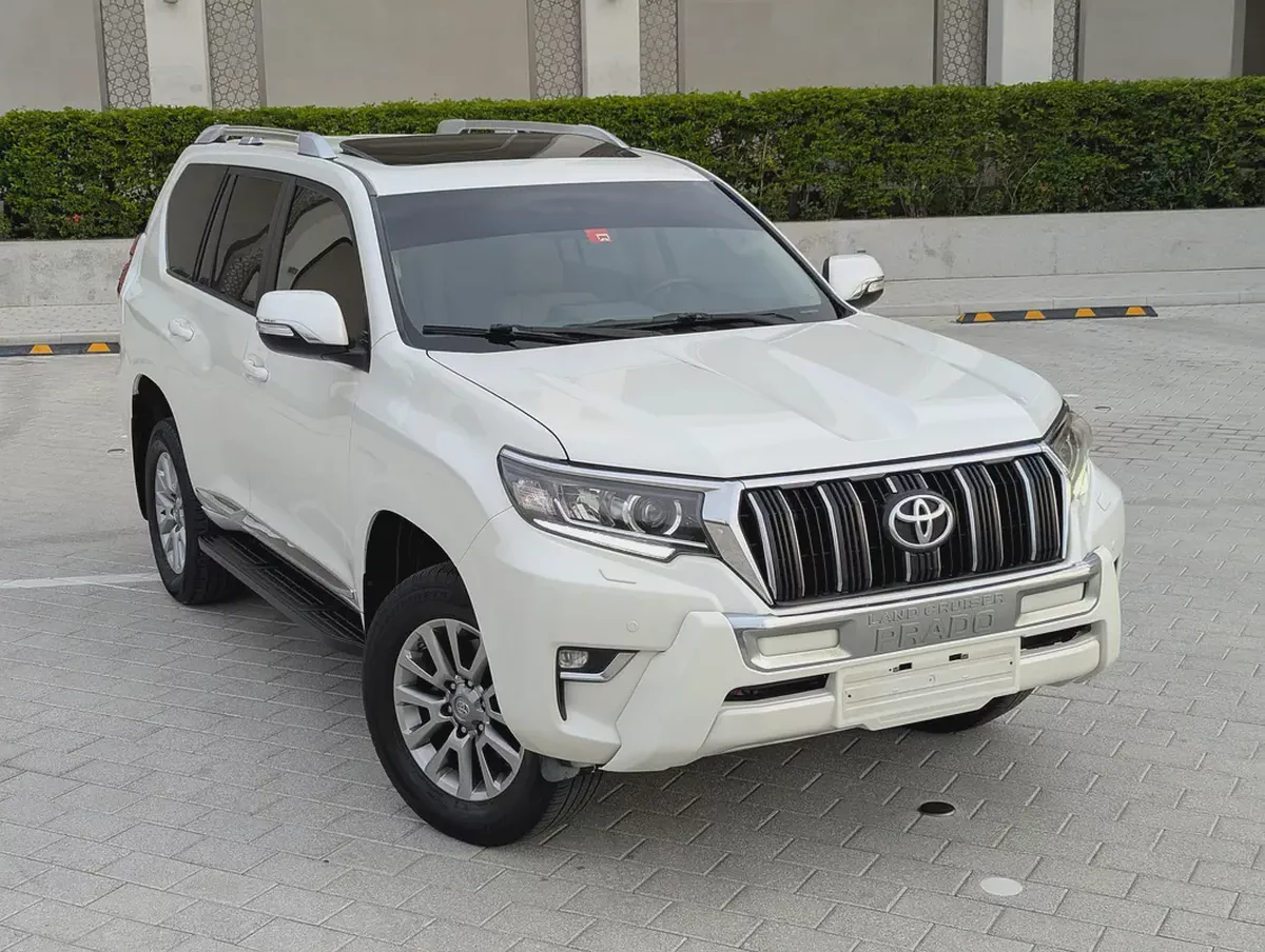 Toyota Prado VXR 2018 Full Option-V6 4.0L-GCC specs-Well Maintained