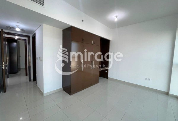 Spacious 1BR APT | Partial Sea View | Prime Area
