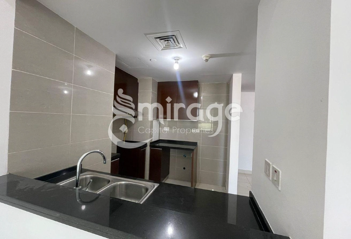 Spacious 1BR APT | Partial Sea View | Prime Area