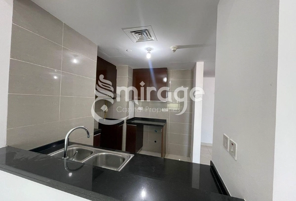 Spacious 1BR APT | Partial Sea View | Prime Area