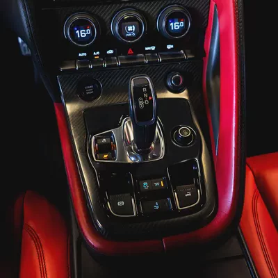 AED 99,950 CASH • 0% Downpayment • Jaguar F-Type V8 S Convertible • 1 Year Warranty-14
