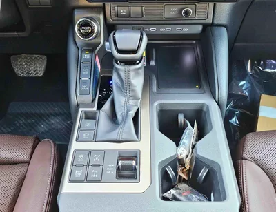 Toyota Prado ADVENTURE TURBO / 2.4L V4 PETROL | RADAR | 360* CAMERA | POWER WITH LEATHER SEATS | HEADUP DISPLAY |-11
