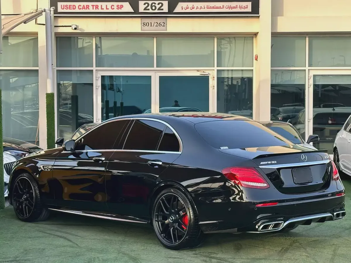 MERCEDES BENZ AMG E63s 2019
Japan Import ( Clean Title )
Original Paint Zero Accidents 
Two Keys 
5-2-2