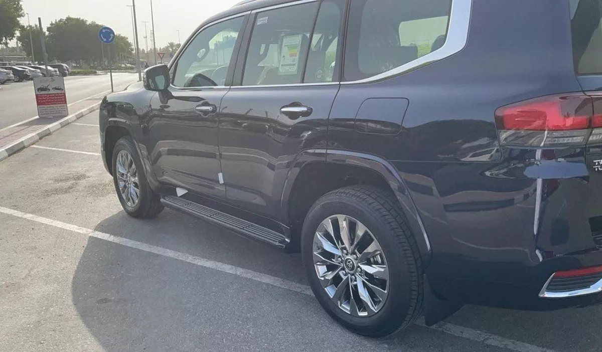 Toyota Land Cruiser VXR LAND CRUISER VX.R TWIN TURBO-3-0