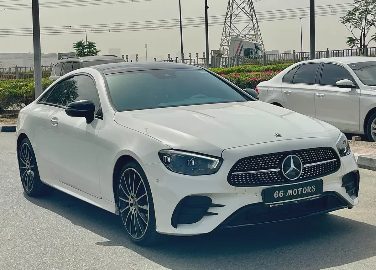 2023 Mercedes-Benz E-Class E 200 GCC Specs Luxury Sedan