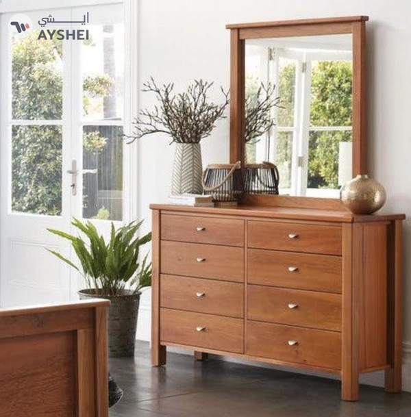Dresser with Mirror, CD06